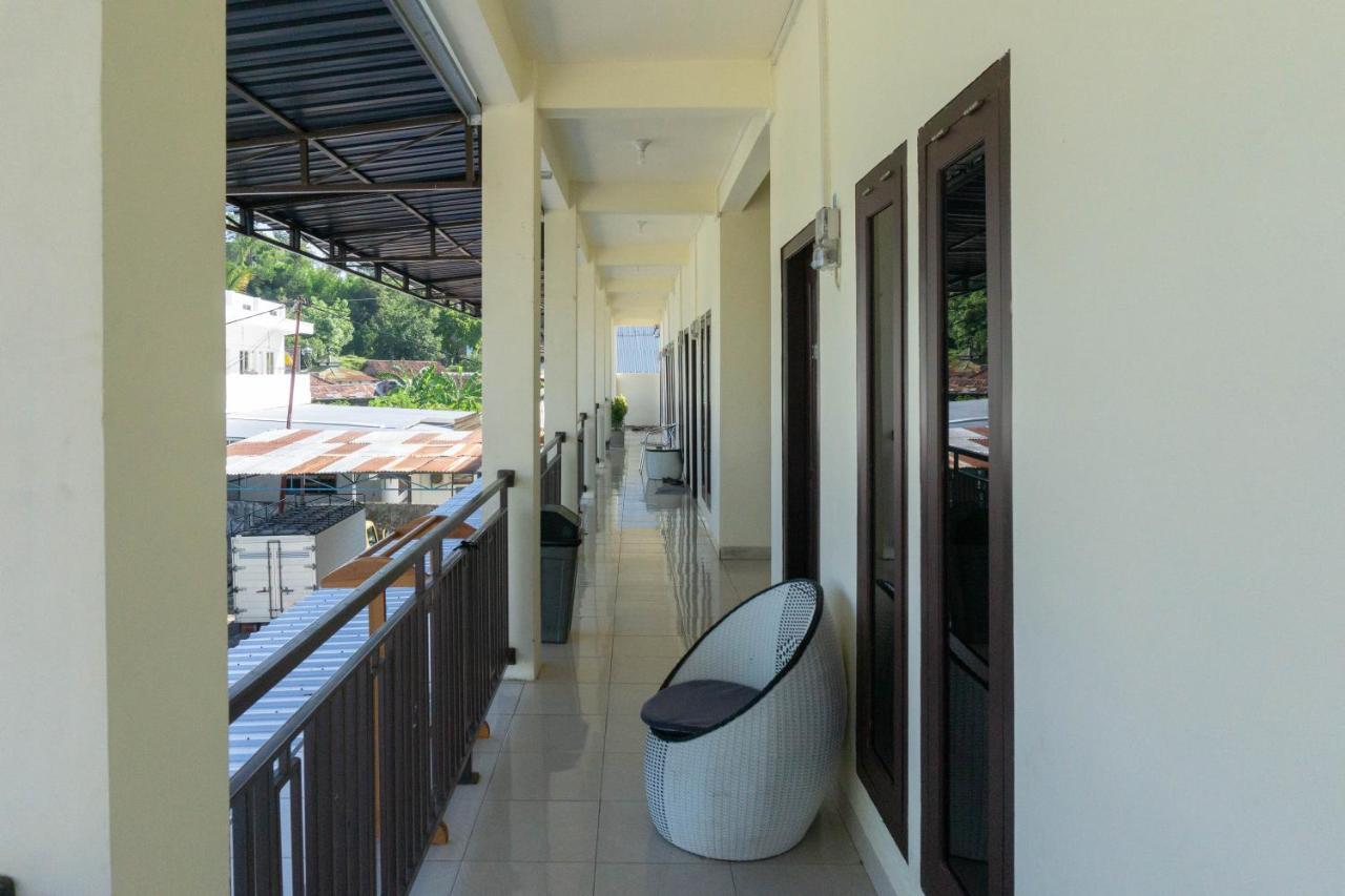 Hotel Reddoorz Syariah Near Sultan Muhammad Kaharuddin Airport Sumbawa Besar Exteriér fotografie